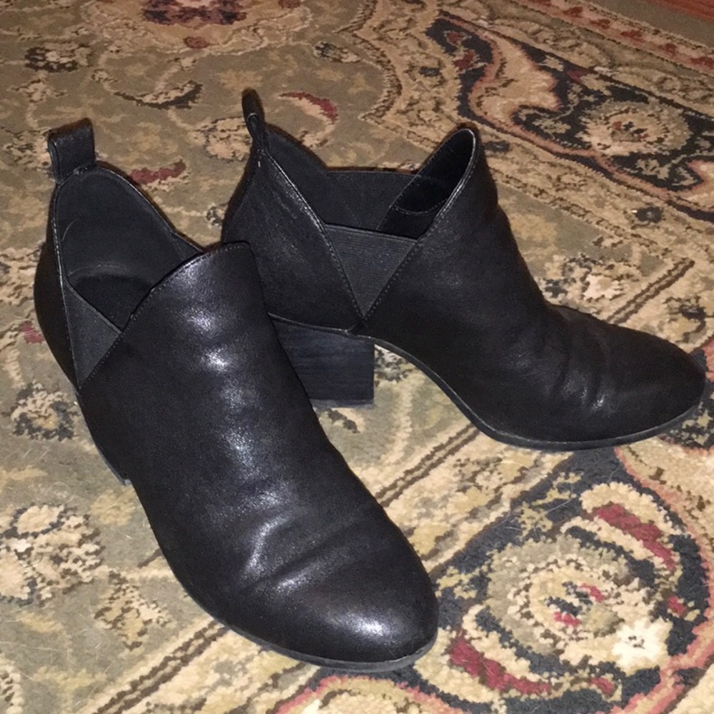 Areosoles “Levitate” boot